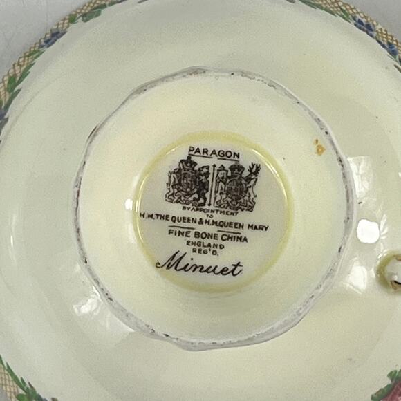 Paragon Minuet Bone China Teacup & Saucer Floral Gold Trim England Vintage - Picture 8 of 14
